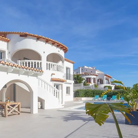 Villa Vino